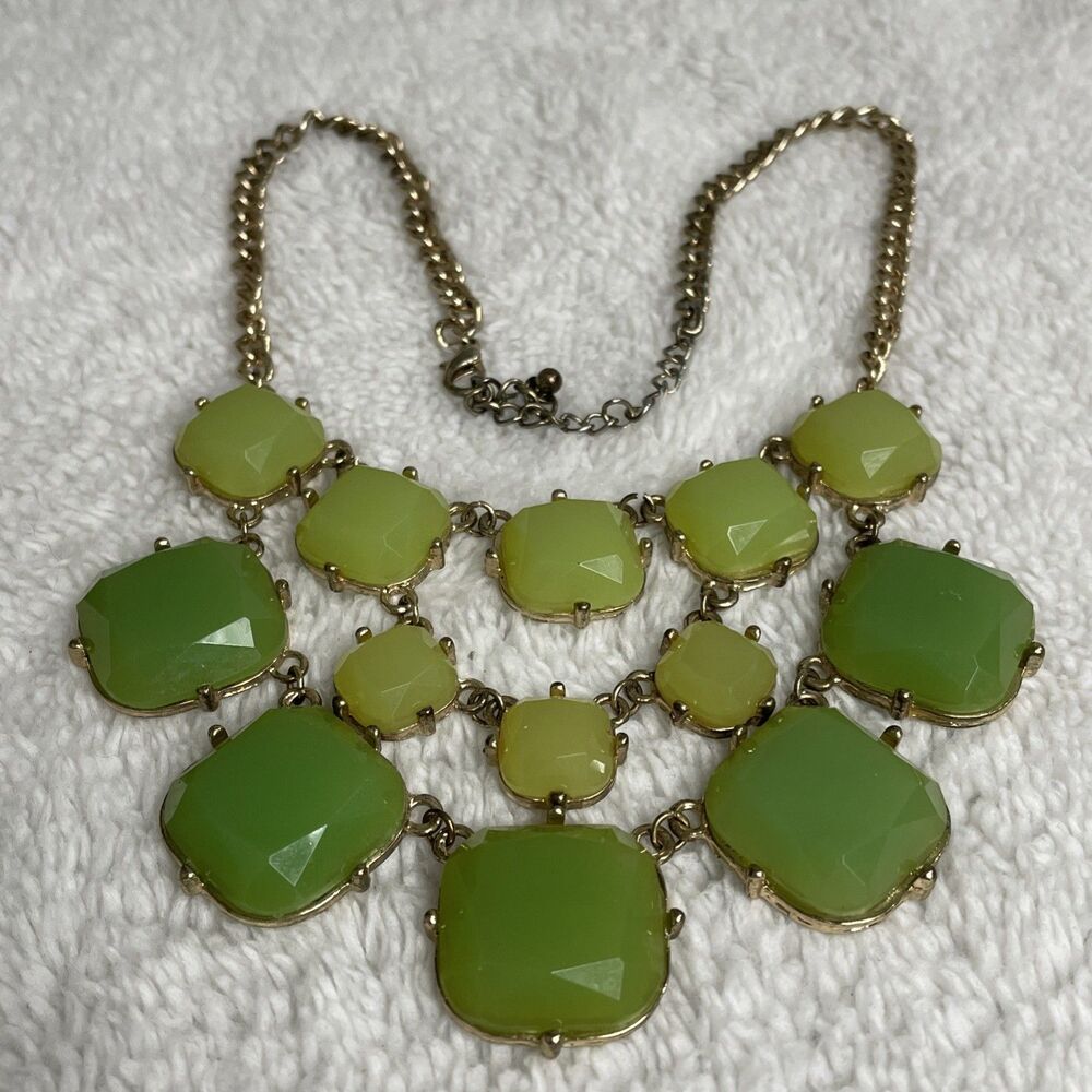 Women’s Large Faceted Green Acrylic Statement Bib Necklace Gold-tone 20”